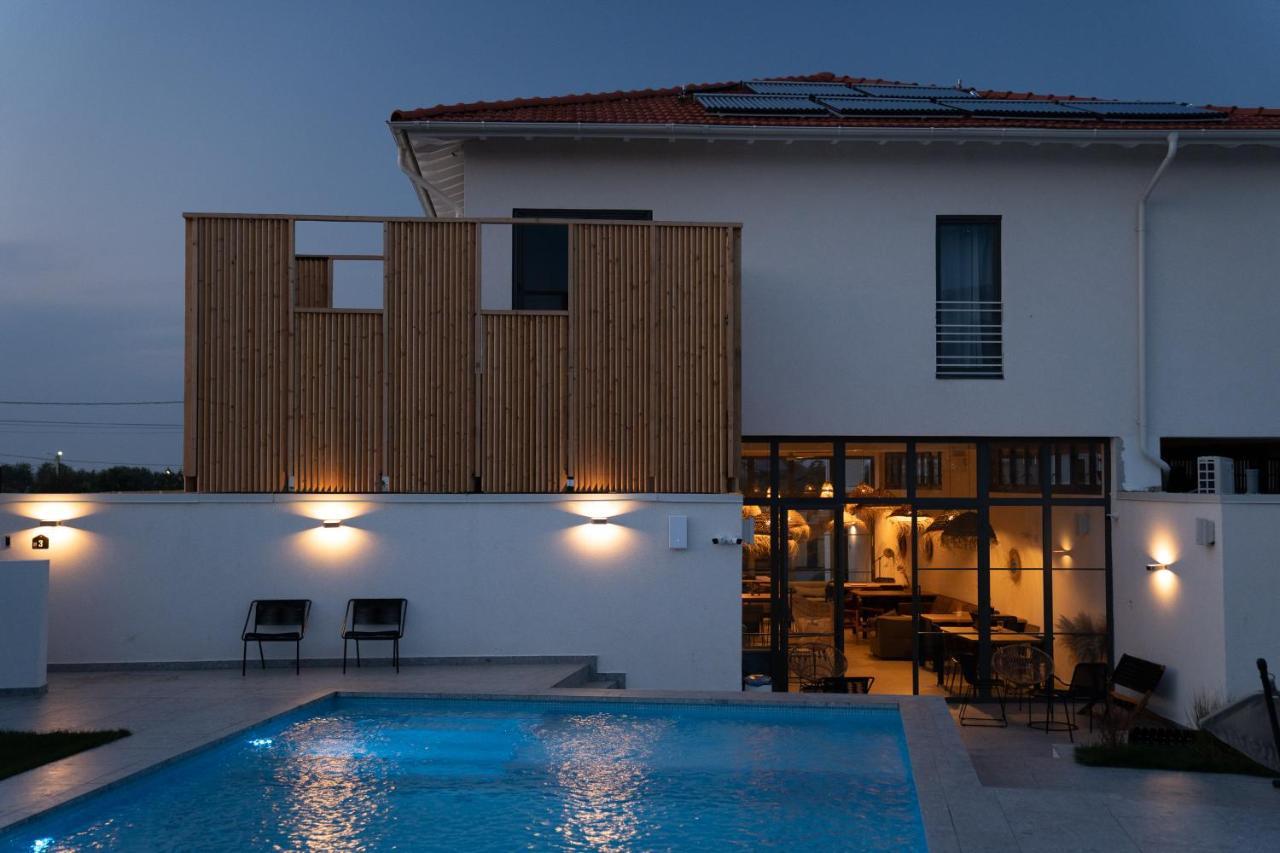 The Pines Boutique Villa - Vama Veche Extérieur photo